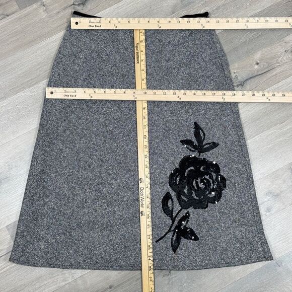 The Limited Sequin Flower Wool Silk Blend Tweed A Line Skirt Grey 4 Retro Career - Picture 11 of 12
